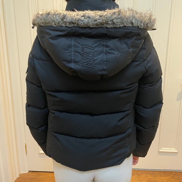 Black Aeropostale puffer down jacket - Picture 2 of 8